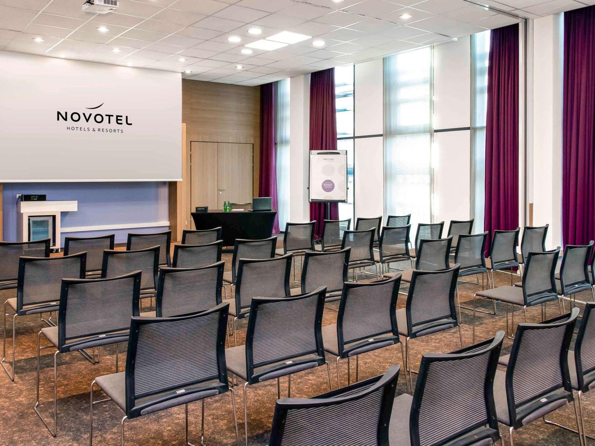 Novotel Lodz Centrum Exterior foto